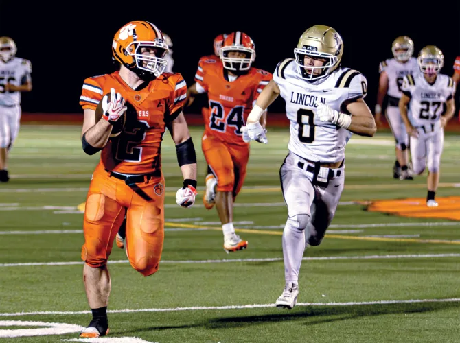 Robinson broke Tigers' record in opener